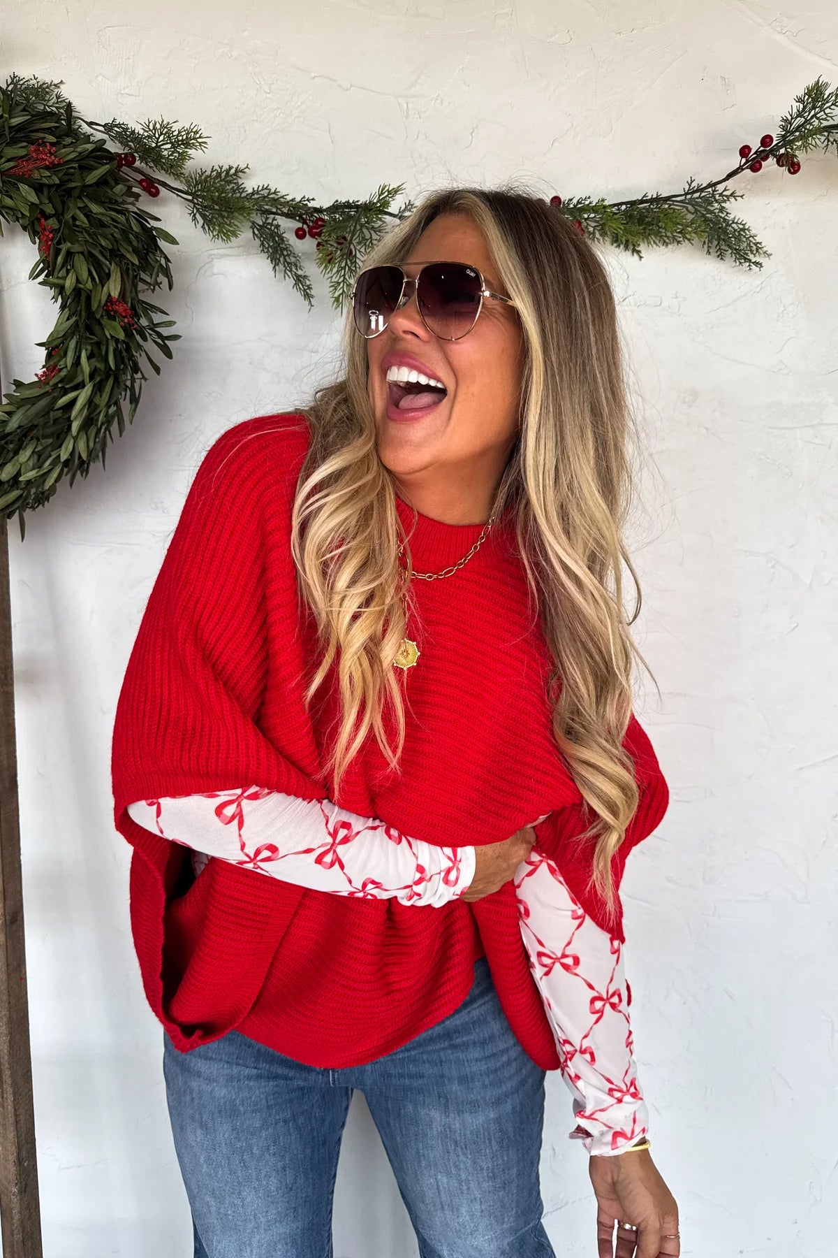 RTS- CHRISTMAS MEG PULLOVER PONCHO